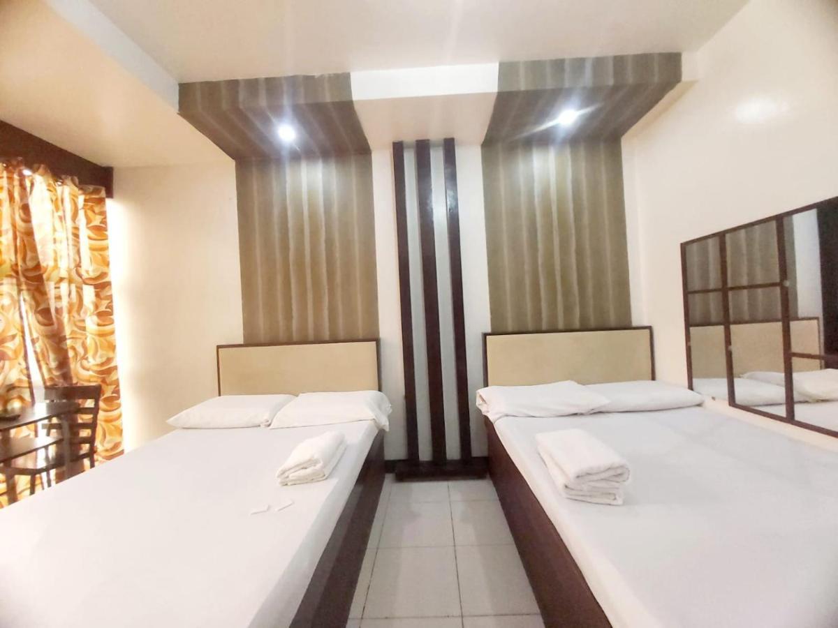 Cosmo Hotel Espana Near Ust Manila Eksteriør bilde
