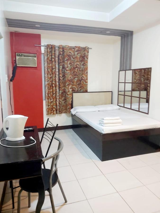 Cosmo Hotel Espana Near Ust Manila Eksteriør bilde
