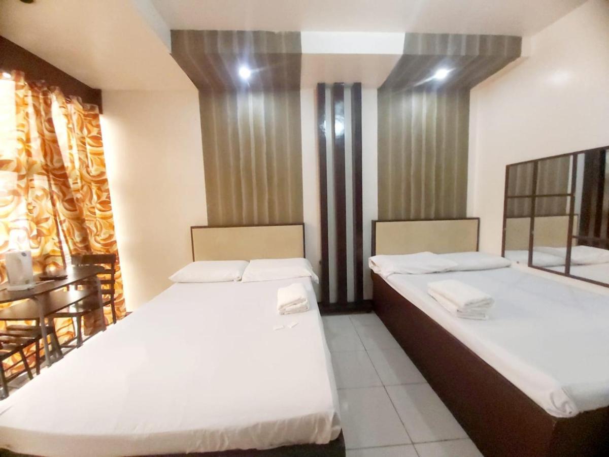 Cosmo Hotel Espana Near Ust Manila Eksteriør bilde